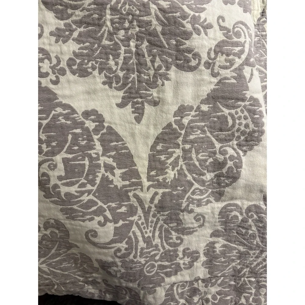 Baby and Child‎ RH Restoration Hardware Set of 2 damask gray cream euro shams